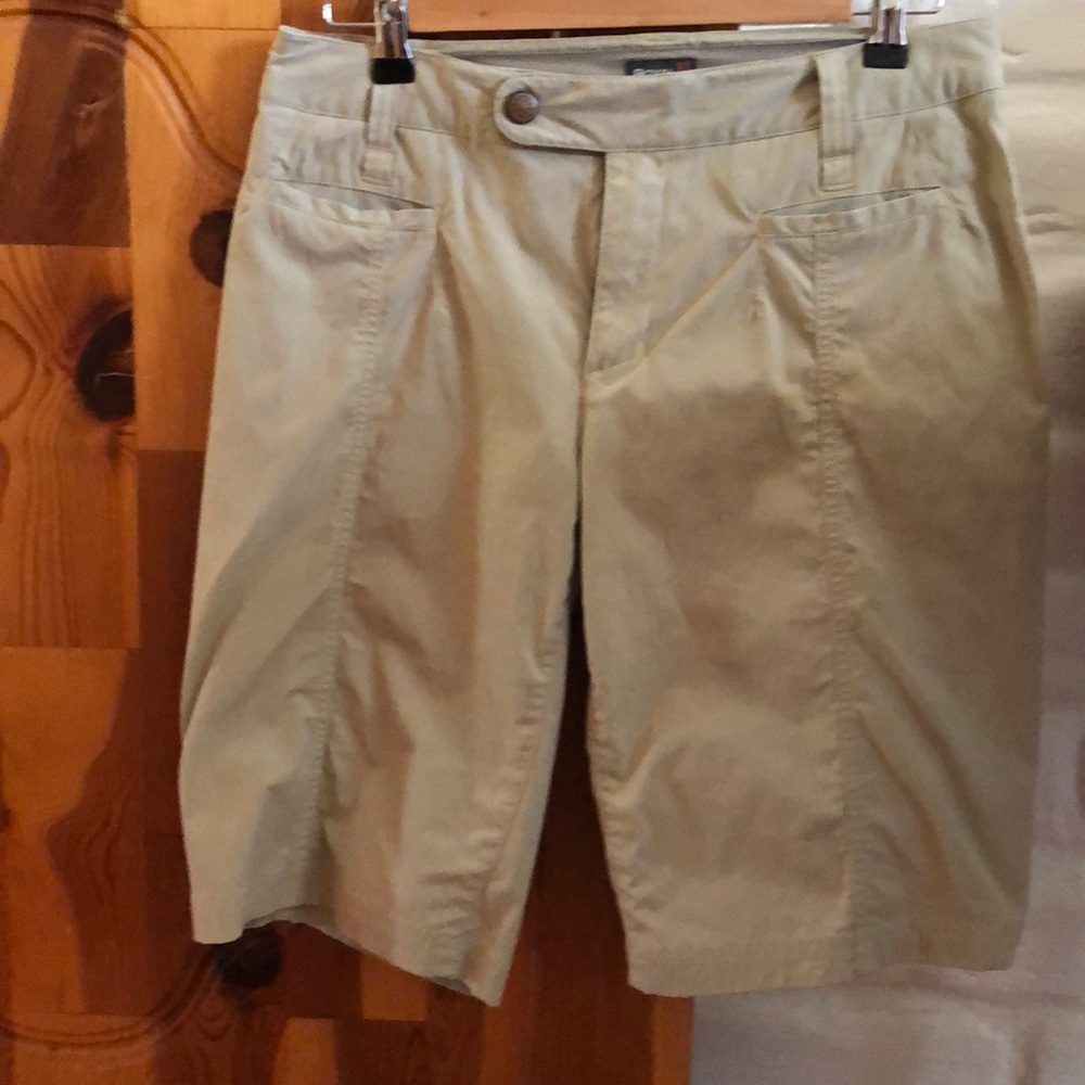 Royal Robbins Discovery Bermuda shorts - size 6